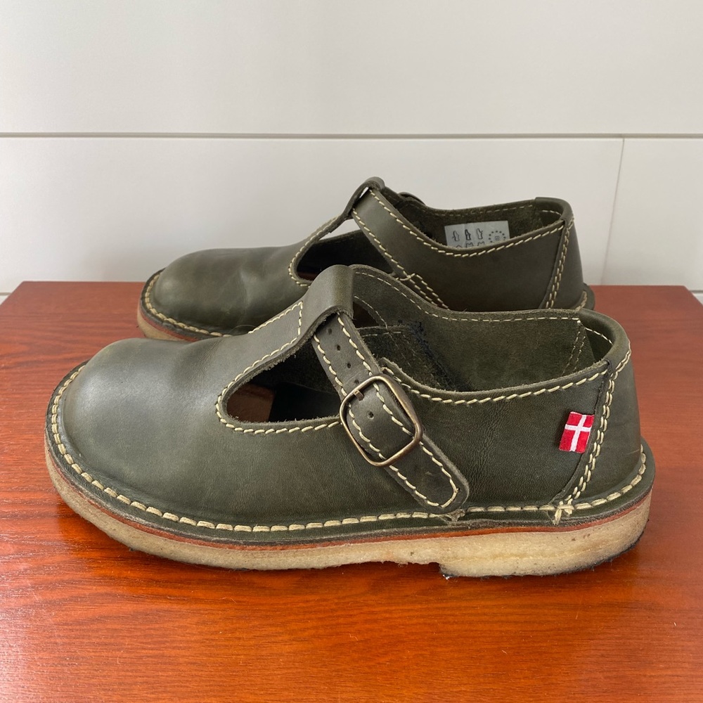 Olive Green Lolland Duckfeet Genuine Leather Shoe